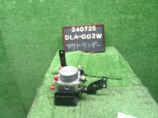 【中古】アウトランダー DLA-GG2W ＡＢＳ ブレーキアクチュエーター 4670A993 自社品番240725 U21