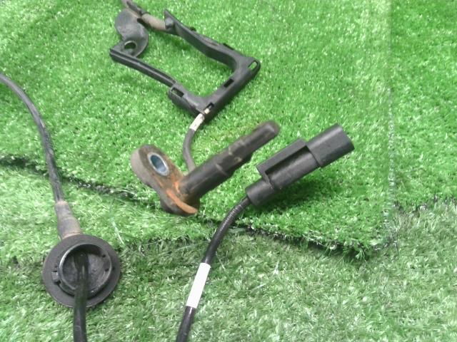 【中古】アウトランダー DLA-GG2W 左フロント ＡＢＳセンサー 4670A575 自社品番240725 U21