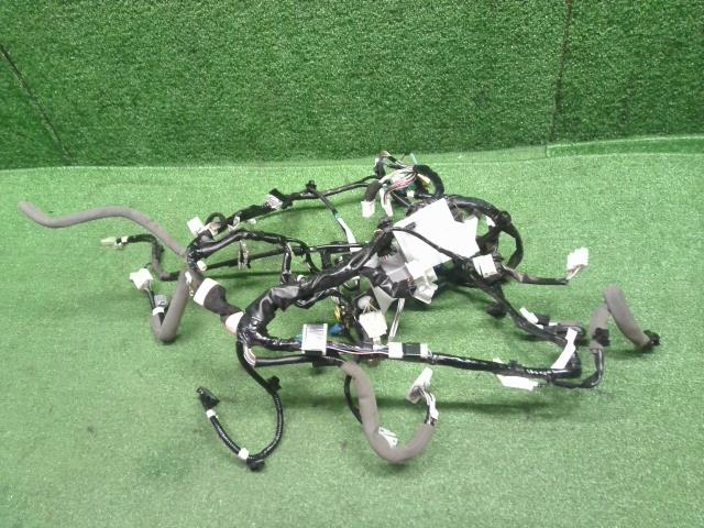 【中古】ピクシス 3BD-S510U 室内 インパネ ワイヤーハーネス 82141-B5Q71 自社品番240729 W19