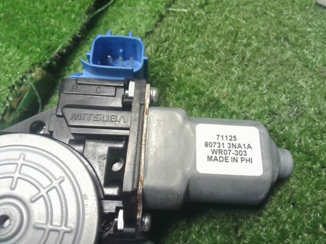 【中古】リーフ ZAA-ZE1 右フロントドアレギュレーターモーター 80731-3NA1B 自社品番240731 K23