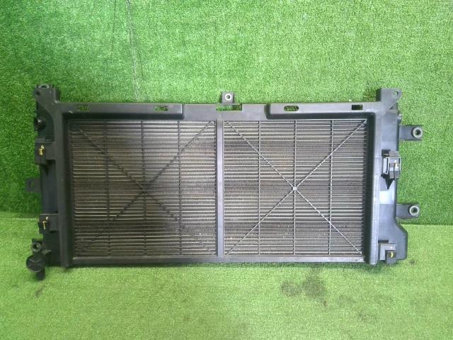 【中古】リーフ ZAA-ZE1 ラジエーター 21410-5SK0A 自社品番240731 K23