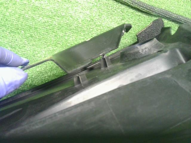 【中古】カムリ DAA-AXVH70 カウルトップパネル 55701-33260 自社品番240733 218