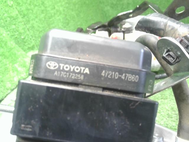 【中古】プリウス DLA-ZVW52 ＡＢＳアクチュエーター ブレーキマスター 44050-47060 自社品番240734 1G3