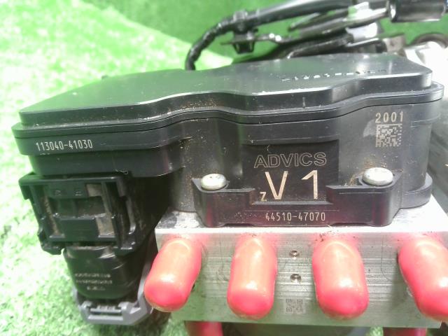 【中古】プリウス DLA-ZVW52 ＡＢＳアクチュエーター ブレーキマスター 44050-47060 自社品番240734 1G3