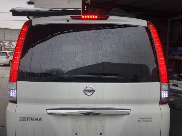 【中古】セレナ DBA-CC25 社外 左右テールランプ ライト BT-HU499 自社品番240741 QX1