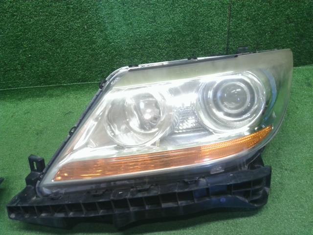 【中古】エリシオン DBA-RR5 左ヘッドランプ ランプ 33151-SYK-003 自社品番240757 NH700M
