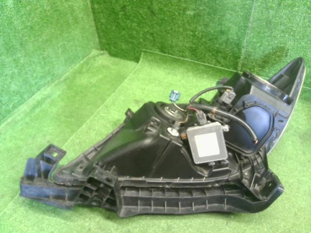 【中古】エリシオン DBA-RR5 左ヘッドランプ ランプ 33151-SYK-003 自社品番240757 NH700M