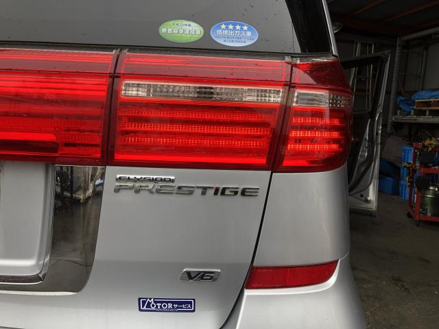 【中古】エリシオン DBA-RR5 テールランプ ライトセット 33551-SYK-003 自社品番240757 NH700M