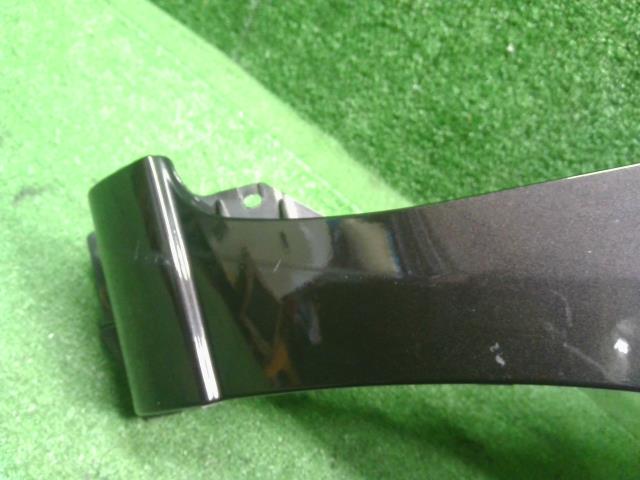 【中古】キャロル DBA-HB36S 右Ｆフェンダー 1A22-52-111E 自社品番240760 43X