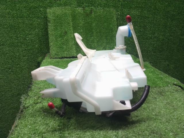 【中古】キャロル DBA-HB36S ウォッシャータンク 1A11-76-671 自社品番240760 43X