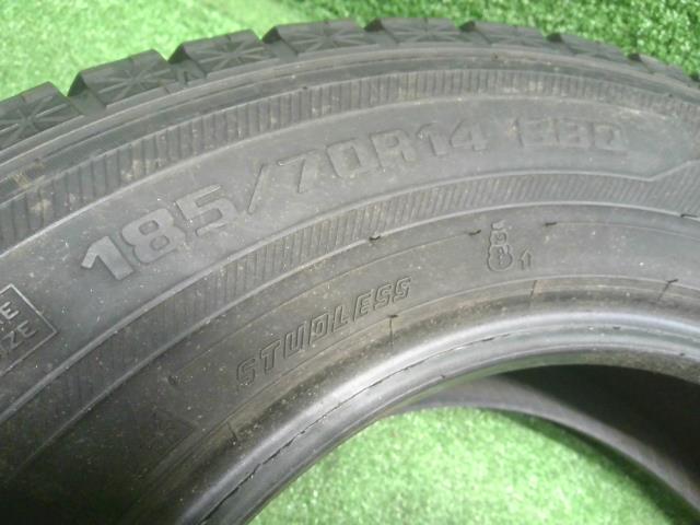 【中古】14インチ 冬 スタッドレスタイヤ 185/70R14 4本 グッドイヤー 2019年製 自社品番240763