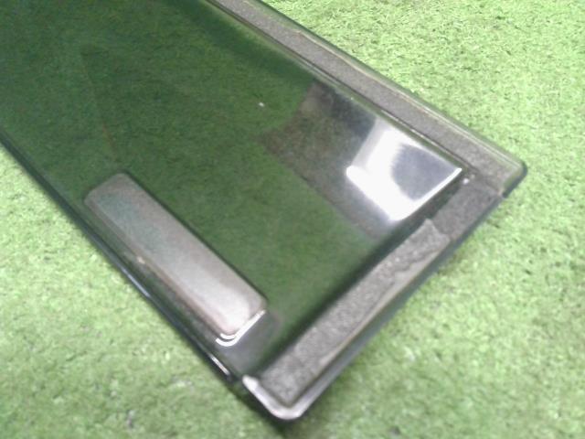 【中古】エブリィ EBD-DA17V 右フロントドアバイザー  自社品番240767 26U