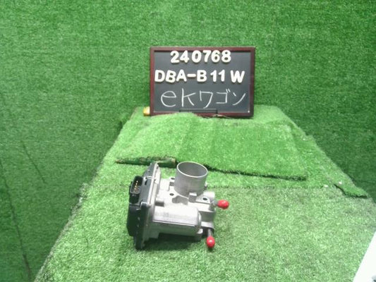 【中古】ｅＫワゴン DBA-B11W スロットルボディ 1450A221 自社品番240768 X42