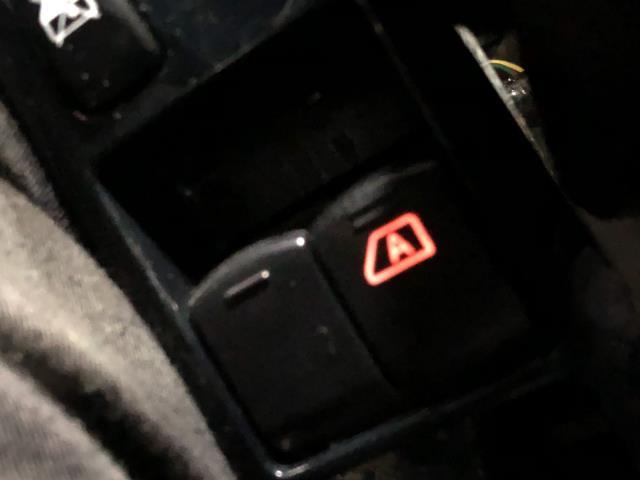 【中古】ｅＫワゴン DBA-B11W パワーウインドウ PWスイッチ 8608A252 自社品番240768 X42