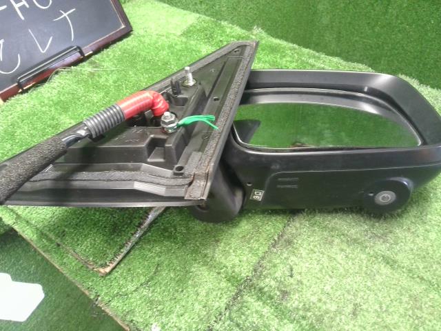 【中古】セレナ DBA-FC26 右サイドミラー 96301-3GR9C 自社品番240769 QAB