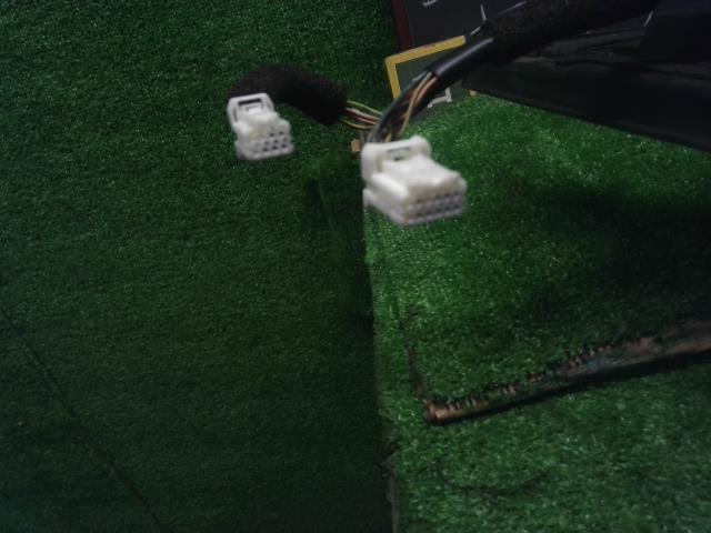 【中古】セレナ DBA-FC26 右サイドミラー 96301-3GR9C 自社品番240769 QAB