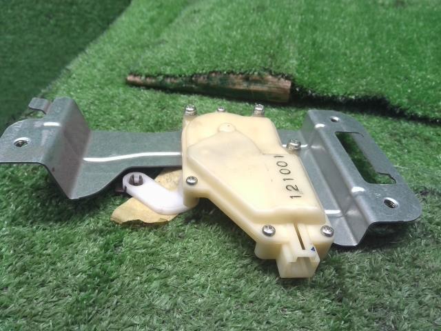 【中古】アクティ EBD-HH6 リアゲート バックドアロック74800-S3C-013 自社品番240778 NH578