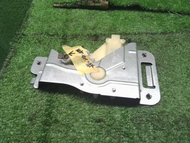 【中古】アクティ EBD-HH6 リアゲート バックドアロック74800-S3C-013 自社品番240778 NH578