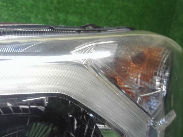 【中古】フォレスター DBA-SJG 左ヘッドランプ ライト 84002SG070 自社品番240781 61K