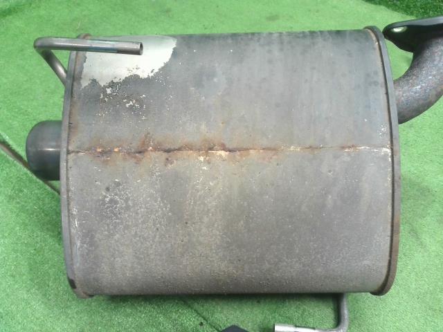 【中古】フォレスター DBA-SJG 右 リアマフラー 44300SG050 自社品番240781 61K