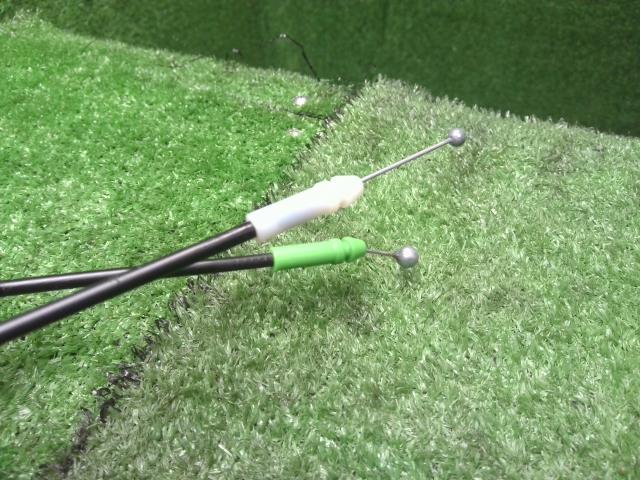 【中古】フォレスター DBA-SJG 右フロントドアロック 61032SG020 自社品番240781 61K