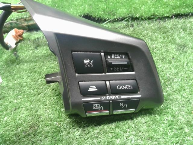 【中古】フォレスター DBA-SJG ステアリング ハンドルスイッチ 83154SG190 自社品番240781 61K