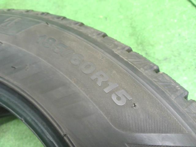 【中古】15インチ 冬 スタッドレスタイヤ 185/60R15 1本 ブリヂストン 23年製 BLIZZAK VRX3  自社品番240783