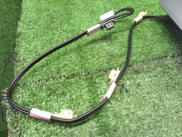 【中古】シャトル 6AA-GP7 アンテナ 39150-TD4-J01ZK 自社品番240783 NH830M