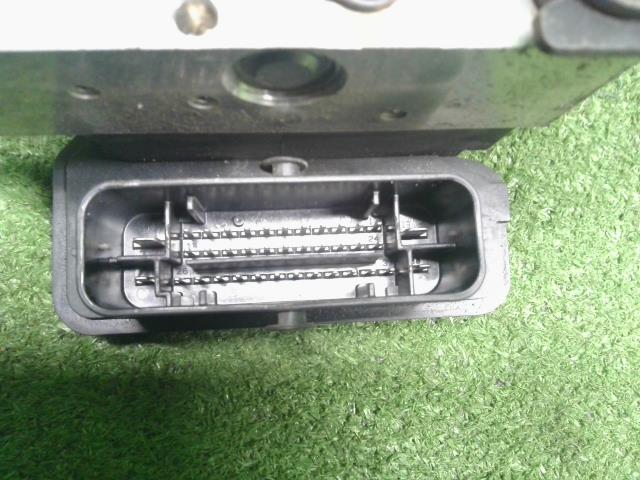 【中古】ウェイク DBA-LA700S ＡＢＳ ブレーキアクチュエーター 44050-B2C40 自社品番240787 W24