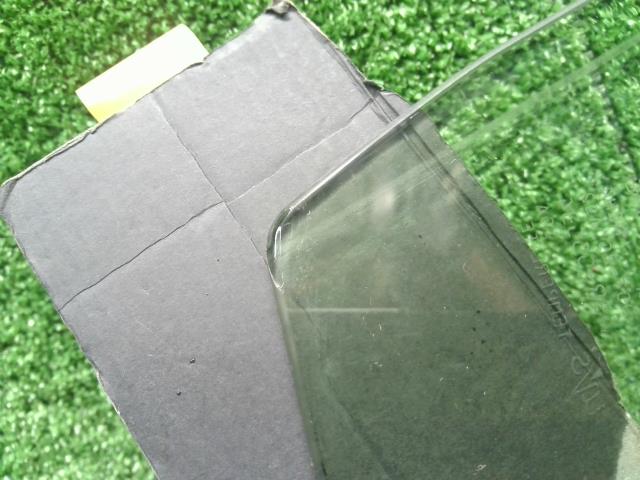 【中古】フィット DAA-GP5 左フロントドアガラス 73350-T5A-N20 自社品番240789 B593M