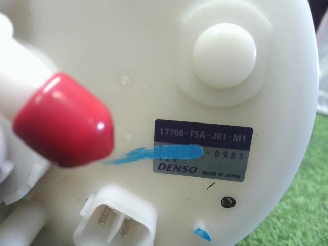 【中古】フィット DAA-GP5 フューエル 燃料ポンプ 17045-T5A-000 自社品番240789 B593M