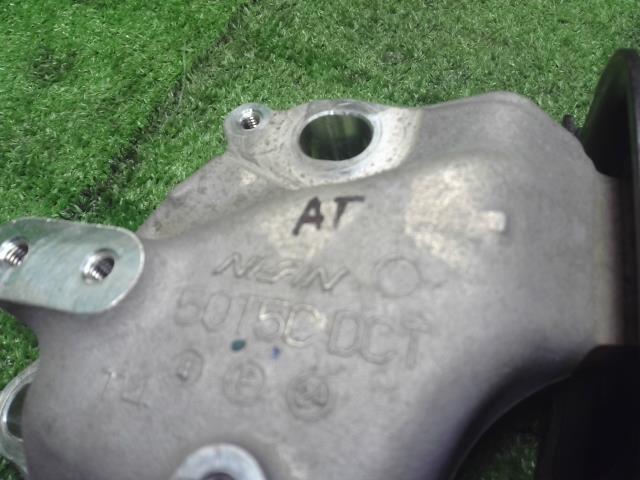 【中古】フィット DAA-GP5 エンジンマウント  自社品番240789 B593M