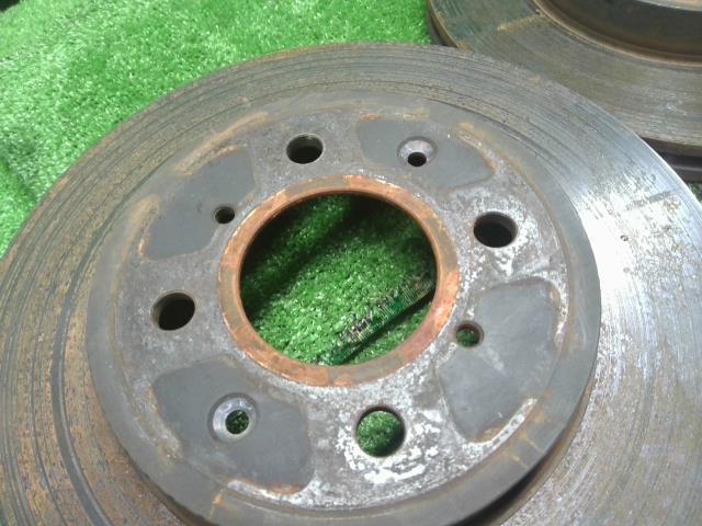 【中古】フィット DAA-GP5 フロントディスクローター 45251-T9P-J00 自社品番240789 B593M