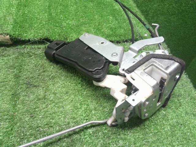 【中古】ピノ DBA-HC24S 右フロントドアロック 80700-4A00M 自社品番240794 ZCN