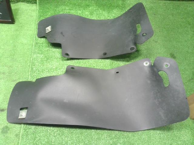 【中古】ハイゼット TE-S210P マッドガードセット  自社品番240801 W20