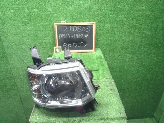 【中古】ｅＫワゴン DBA-H82W 右ヘッドランプ ライト 8301A602 自社品番240803 X42