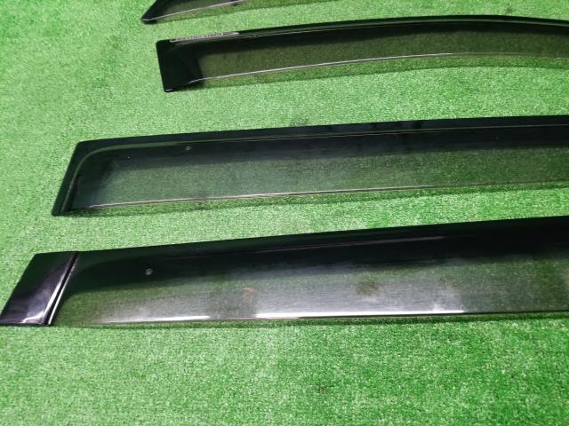 【中古】エスティマ DAA-AHR20W ドアバイザー  自社品番240807 070