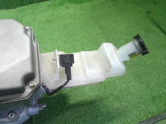 【中古】リーフ ZAA-ZE1 ブレーキマスター 46007-5SC1C 自社品番250002 XBK