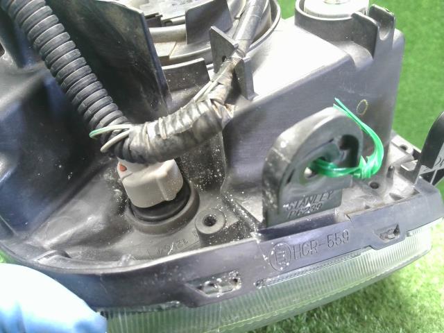 【中古】ミニカ HBD-H47V 右ヘッドランプ ライト 8301A804 自社品番250003 A31