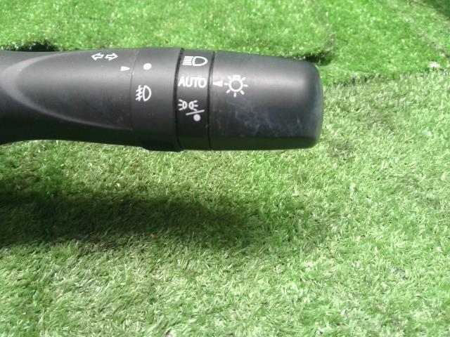 【中古】ハスラー 5AA-MR92S ディマー コンビネーションスイッチ 37210-59SB0 自社品番250011 ZVD