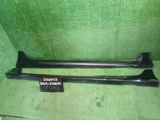 プリウス DAA-ZVW55 サイドステップ 左右セット サイドスポイラー 218 助手席 運転席 75860-47080-C0 自社品番250013　色218