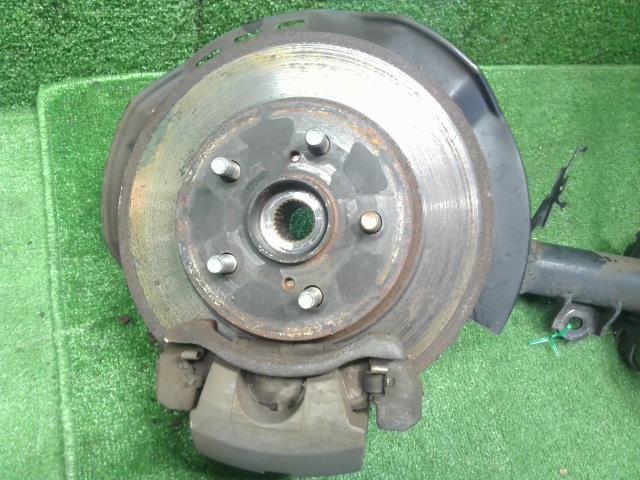 プリウス DAA-ZVW55 右フロントストラット 右F ナックル ロアアーム付　運転席側  48510-80A80 自社品番250013