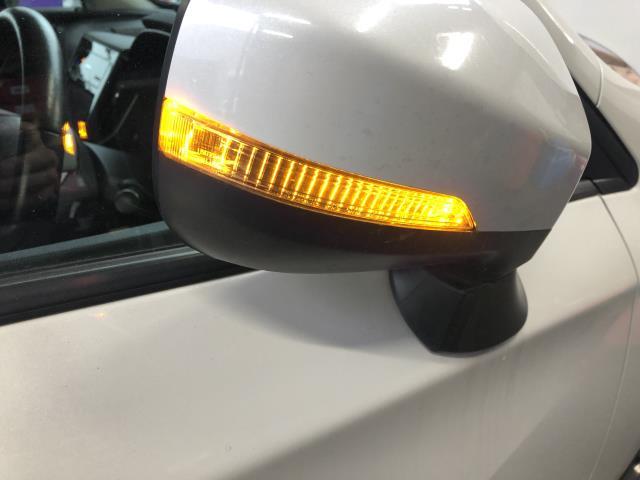 インプレッサ DBA-GT7 右 運転席 ドアミラー MITSUBA　VB27　ウィンカー　サイドミラー　91036FL080 自社品番250017　色K1X