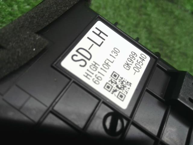 インプレッサ DBA-GT7 左側エアコン吹出口　助手席側　AC吹き出し口 66110FL130 自社品番250017