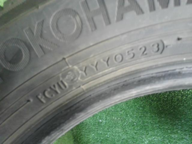 15インチ 夏 ノーマルタイヤ 1本 23年 175/65R15 BluEarth-GT AE51 ヨコハマ アクア外し 自社品番250020