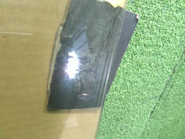 ラクティス DBA-NCP120 左フロントドアガラス 助手席側　68120-52420 自社品番250022