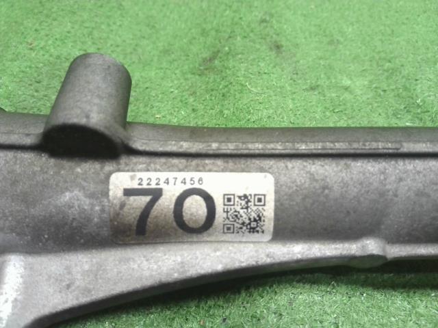 ラクティス DBA-NCP120 ステアリングギアボックス　ラックアンドピニオン 45510-52240 自社品番250022