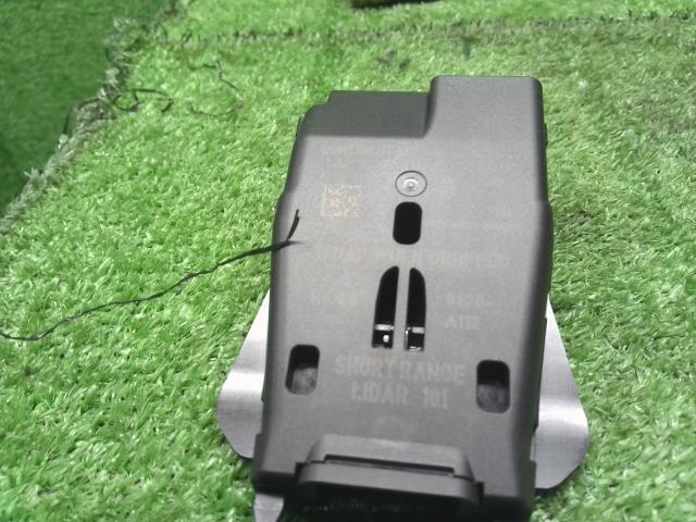 デイズルークス DBA-B21A フロントカメラ　コントローラー　284E7-6A00B 自社品番250024