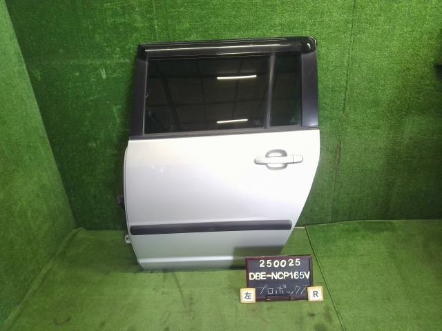 プロボックス DBE-NCP165V 左リアドア　助手席側　左Rドア 1E7 67004-52590 自社品番250025