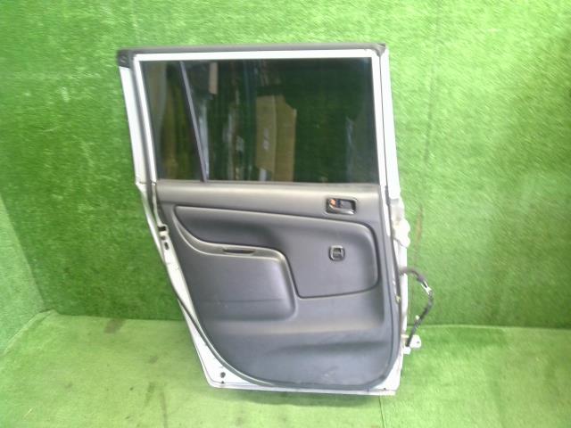 プロボックス DBE-NCP165V 左リアドア　助手席側　左Rドア 1E7 67004-52590 自社品番250025